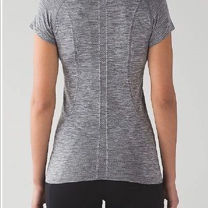 Grey swifty tech short sleeve lululemon top
